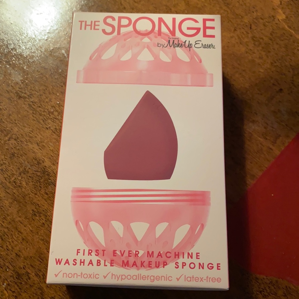The Sponge by MakeUp Eraser